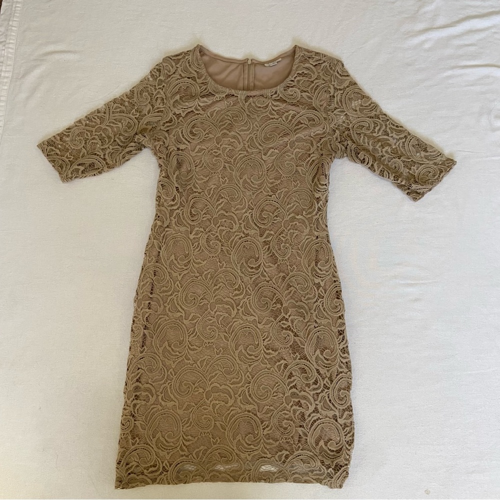 EUC Beige Lace Knee Length Dress XL